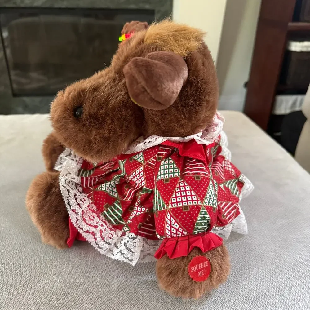 Dan Dee Christmas Moose Plush Musical Light Up Antlers 13